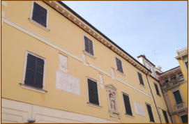 Infissi prima del restauro