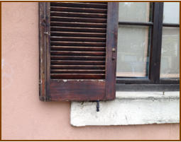 Infissi prima del restauro