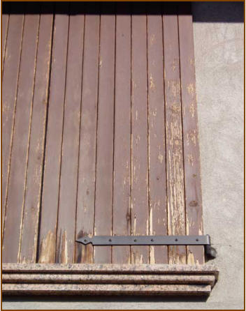 Infissi prima del restauro