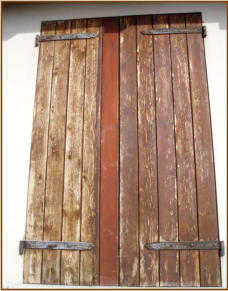 Infissi prima del restauro