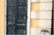 Infissi prima del restauro