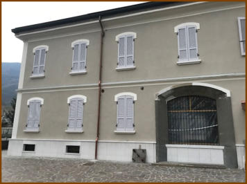 Infissi prima del restauro